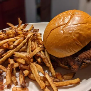 Chicken Sandwich with fries