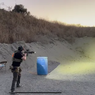 Low light course with a carbine.