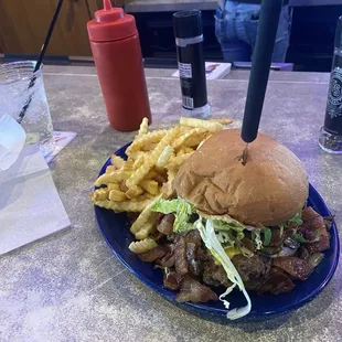 Hopper's Bar & Grill