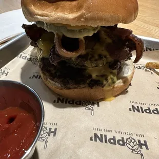 Cheeseburger, double patty with bacon