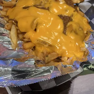 Chili cheese fries