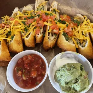 CHICKEN TAQUITOS