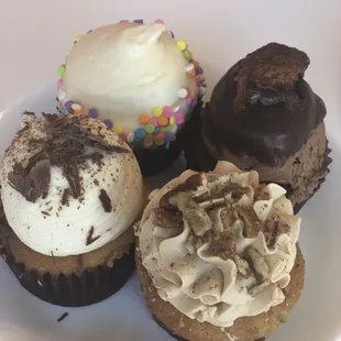 Yummy cupcakes!!