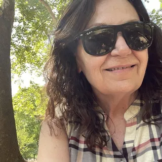 Lori B.