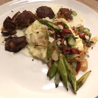 Almond Crusted Sea Scallops