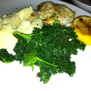 Crab & Macadamia Stuffed Mahi Mahi