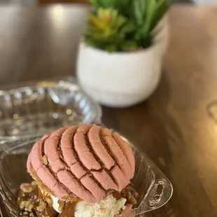 Regular Concha Ice Cream Sandwich