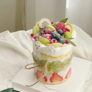 4'' naked chiffon cake