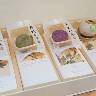 They sell handmade mooncakes during the Mid-Autumn festival season - so pretty
