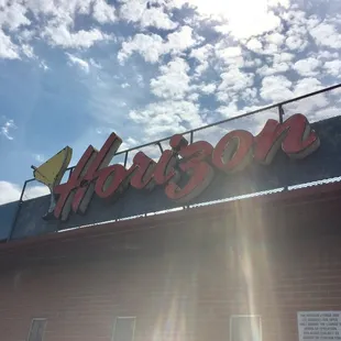 Horizon Lounge