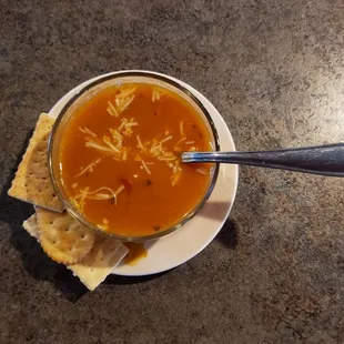 Tomato basil soup