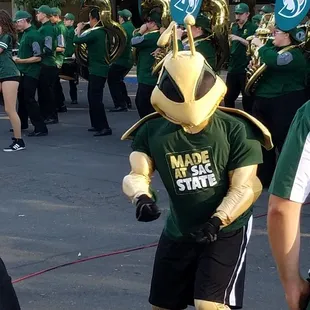 Herky dancing
