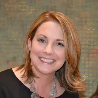 Leslie L.