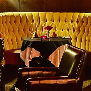 interior, ramen and noodles