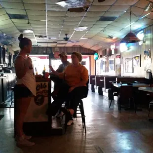 Horseshoe Bar