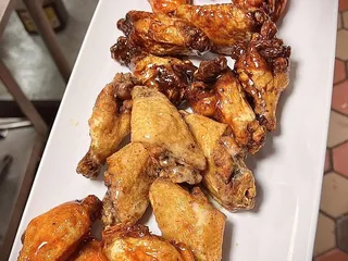 Pin High Clubhouse & Grill