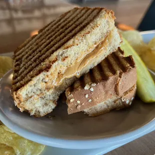 Peanut Butter &amp; Honey
multigrain bread with peanut butter &amp; honey; grilled