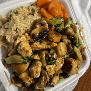 Chicken &amp; scallops combo