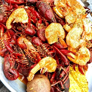 5 lb crawfish and 1 lb shrimp