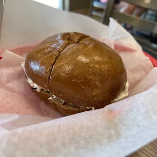 Whole wheat with veggie Bagel with Plain Cream Cheese