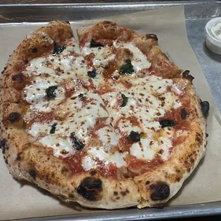 Margherita pizza