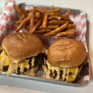 Sliders and fries
