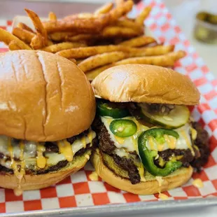 Jalapeños sliders and fries