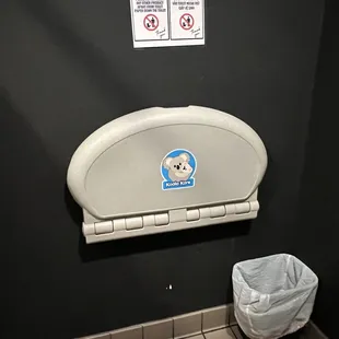 Family friendly !! Changing tables installed in both male and female restrooms!