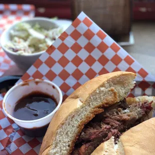 Pulled pork sandwich