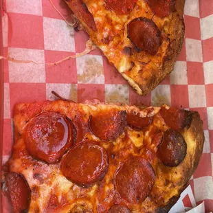 Pepperoni Pie Slice