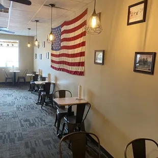 Simple decor and high patriotism