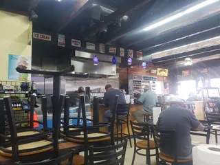 Gordon’s Gas n’ Grill