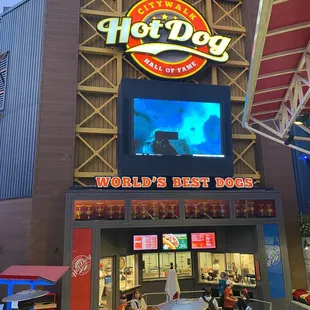 pizza, outside