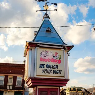 Outdoor sign