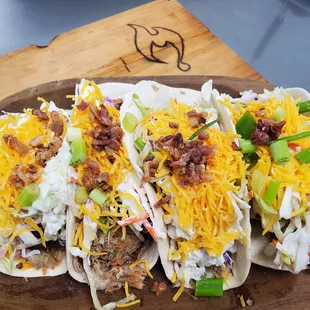 a plate of tacos