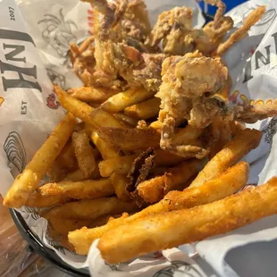 Soft shell crab basket with Cajun fries