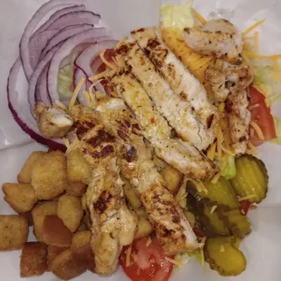 Grilled chicken salad
