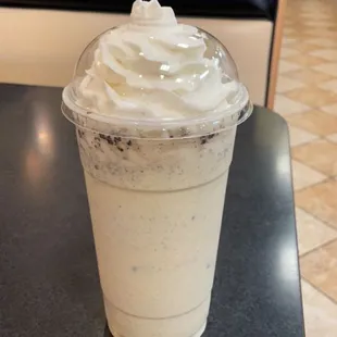 Oreo Milk Shake