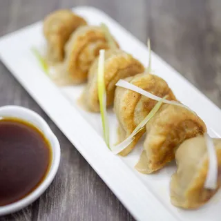 Pan Fried Pork Dumplings(6)