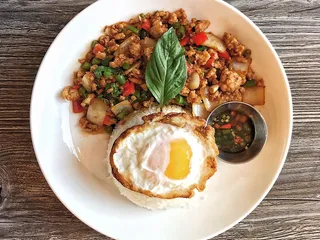 Rosniyom Thai Street Food