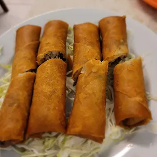 Dinner @Hot Pot Heaven Kailua. We pretty much enjoy our Hot Pot Heaven fix, esp I enjoy these Crispy &amp; Ono kine Beef Spring Rolls from here!