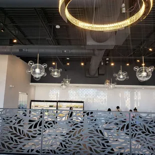Elegant dining environment