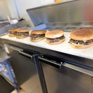 FAMOUS HOT SHOT BURGERS