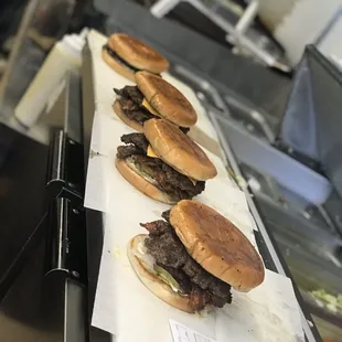 HOT SHOT BACON DOUBLE CHEESEBURGERS    BEST BURGERS IN THE METROPLEX    4413 E Berry St Fort Worth, Tx 76105