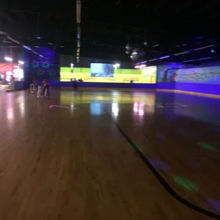 Smooth floor! Large space.