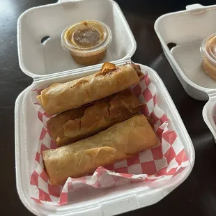 Seafood egg rolls