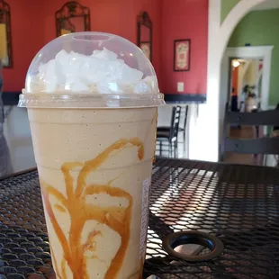 Large frozen Hot Spot Mocha. Did not realize it was gonna be this big. Not that I'm complaining, mind you.