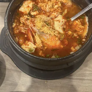 Seafood tofu soup