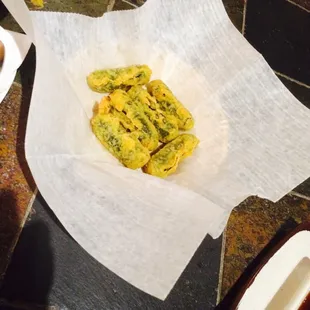 Seaweed Roll - delicious appetizer! And today, some 3-4 months later, we have it again.