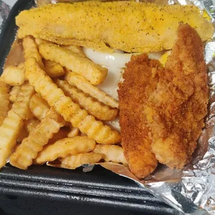 Fish &amp; Tenders w/side fries